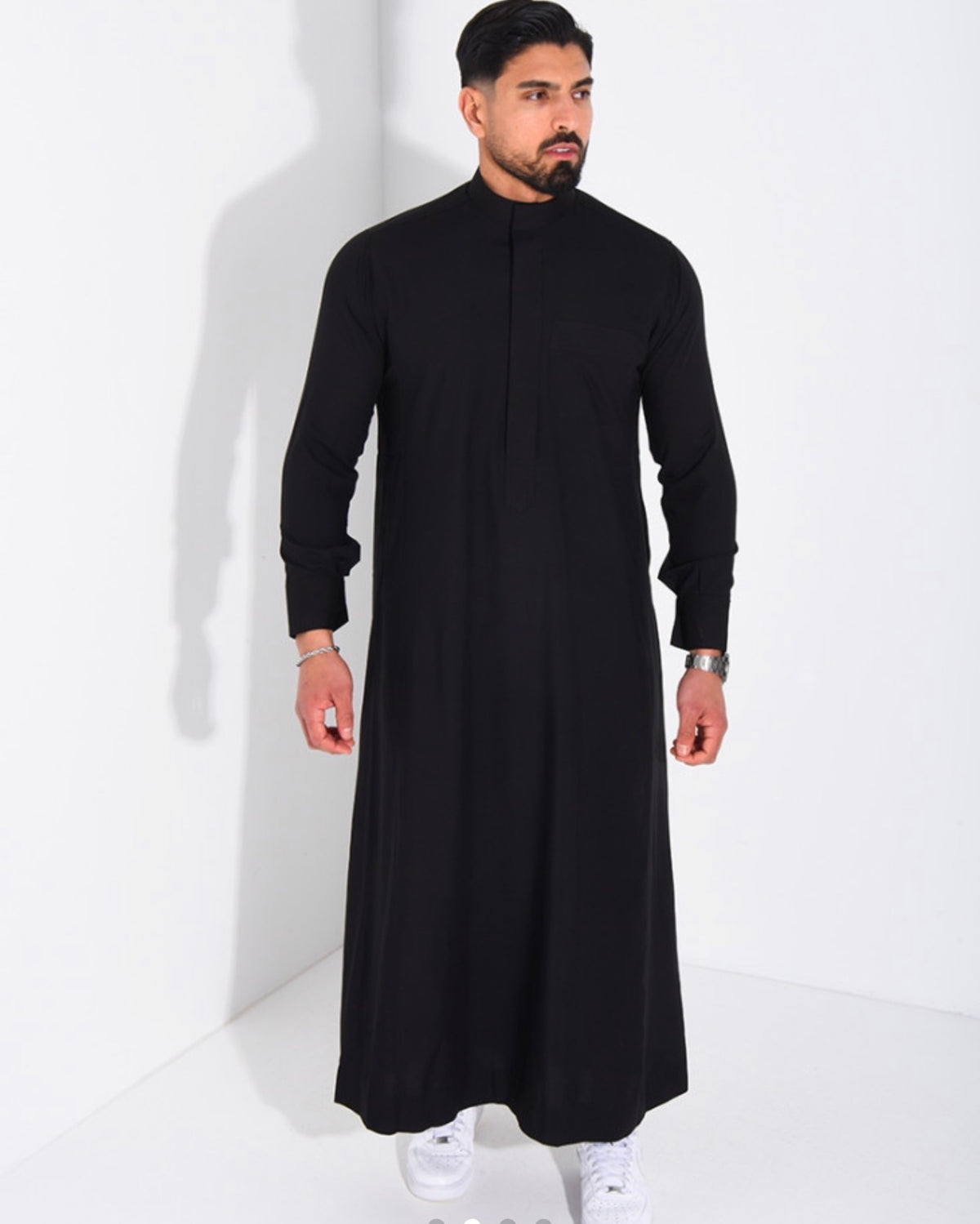 Qamis noir + musc offert