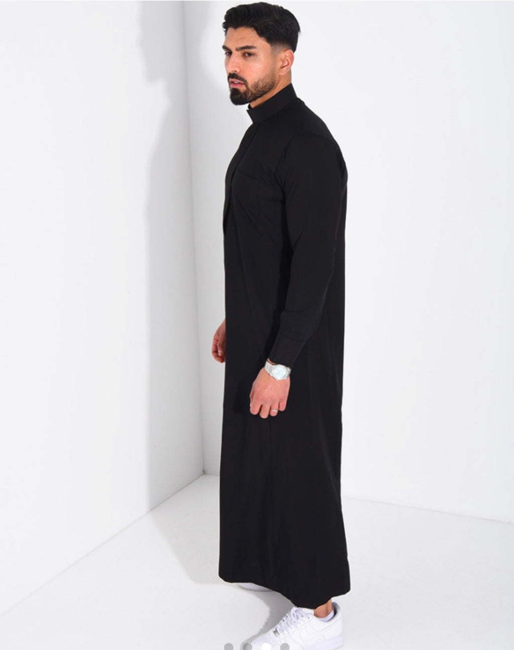 Qamis noir + musc offert
